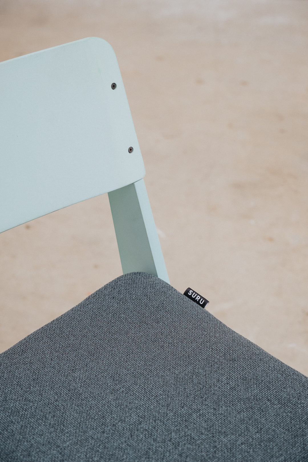 Diari Chair 002