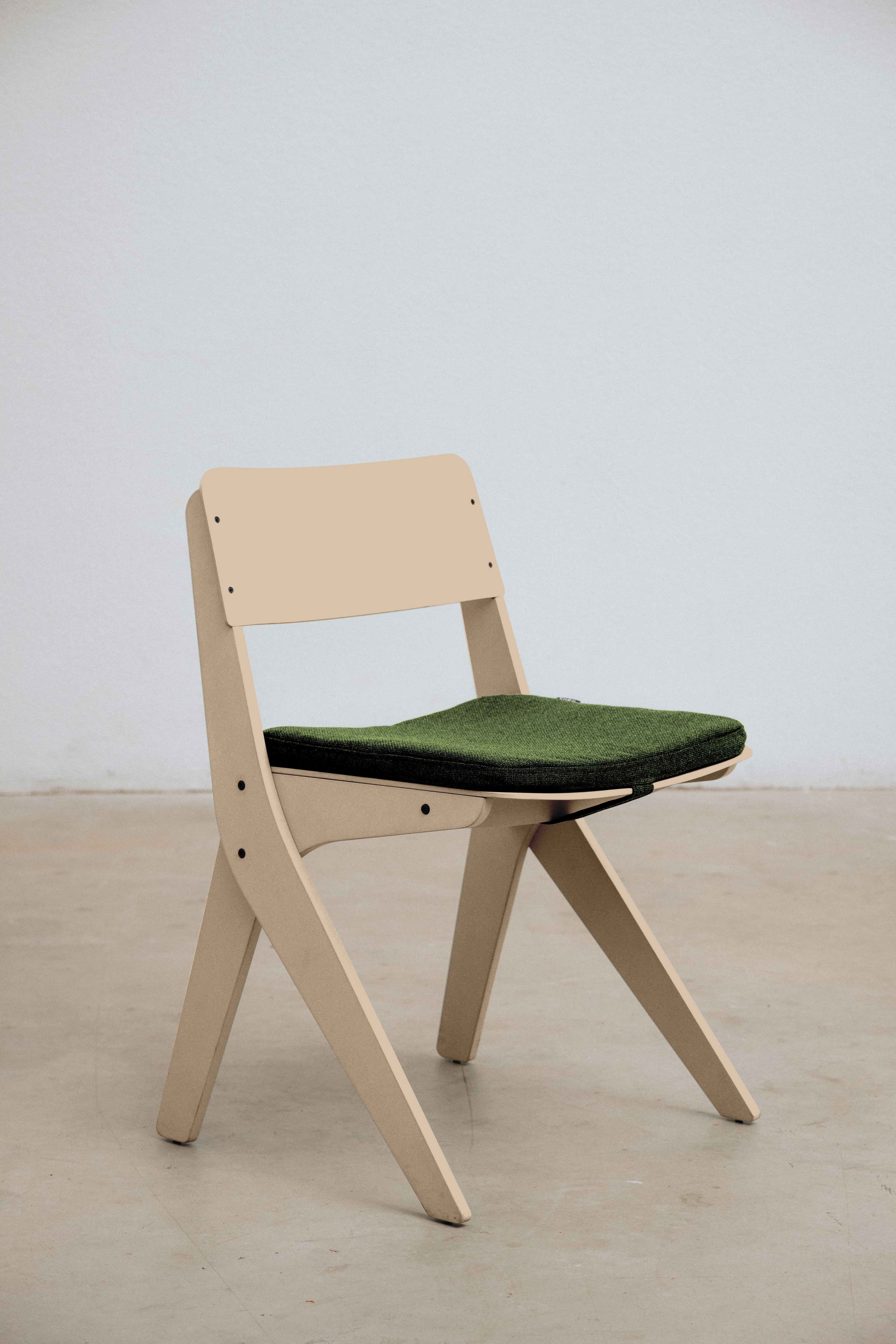 Diari Chair 002