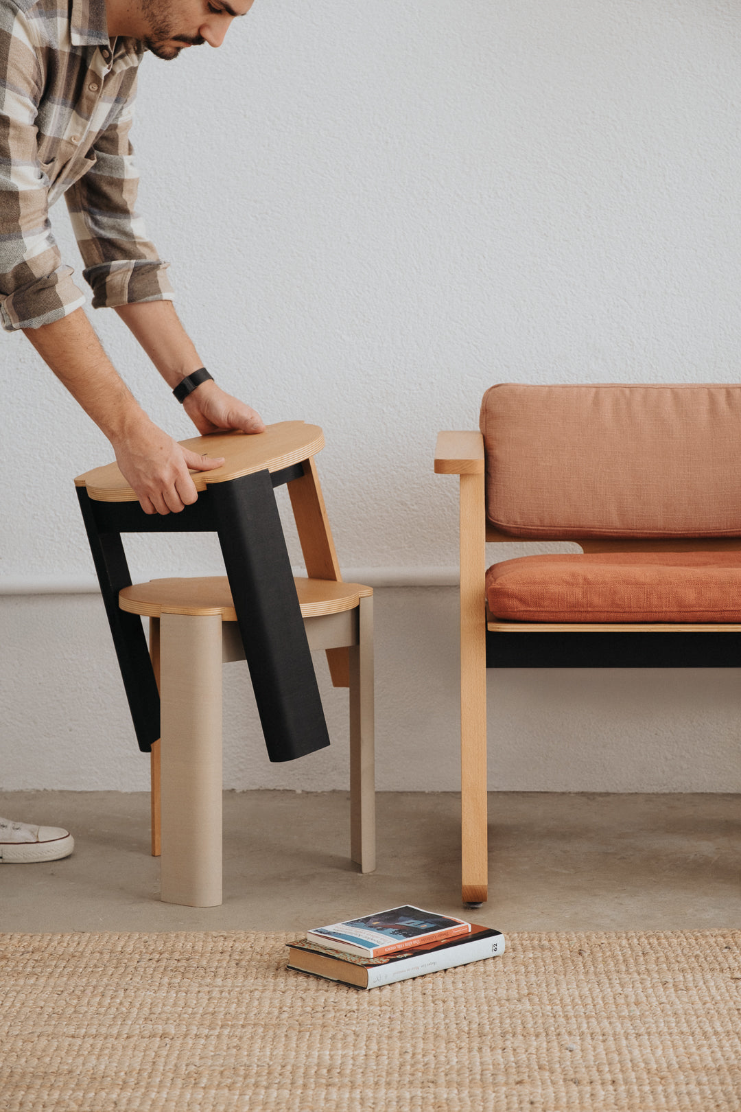 Niu Stool 002