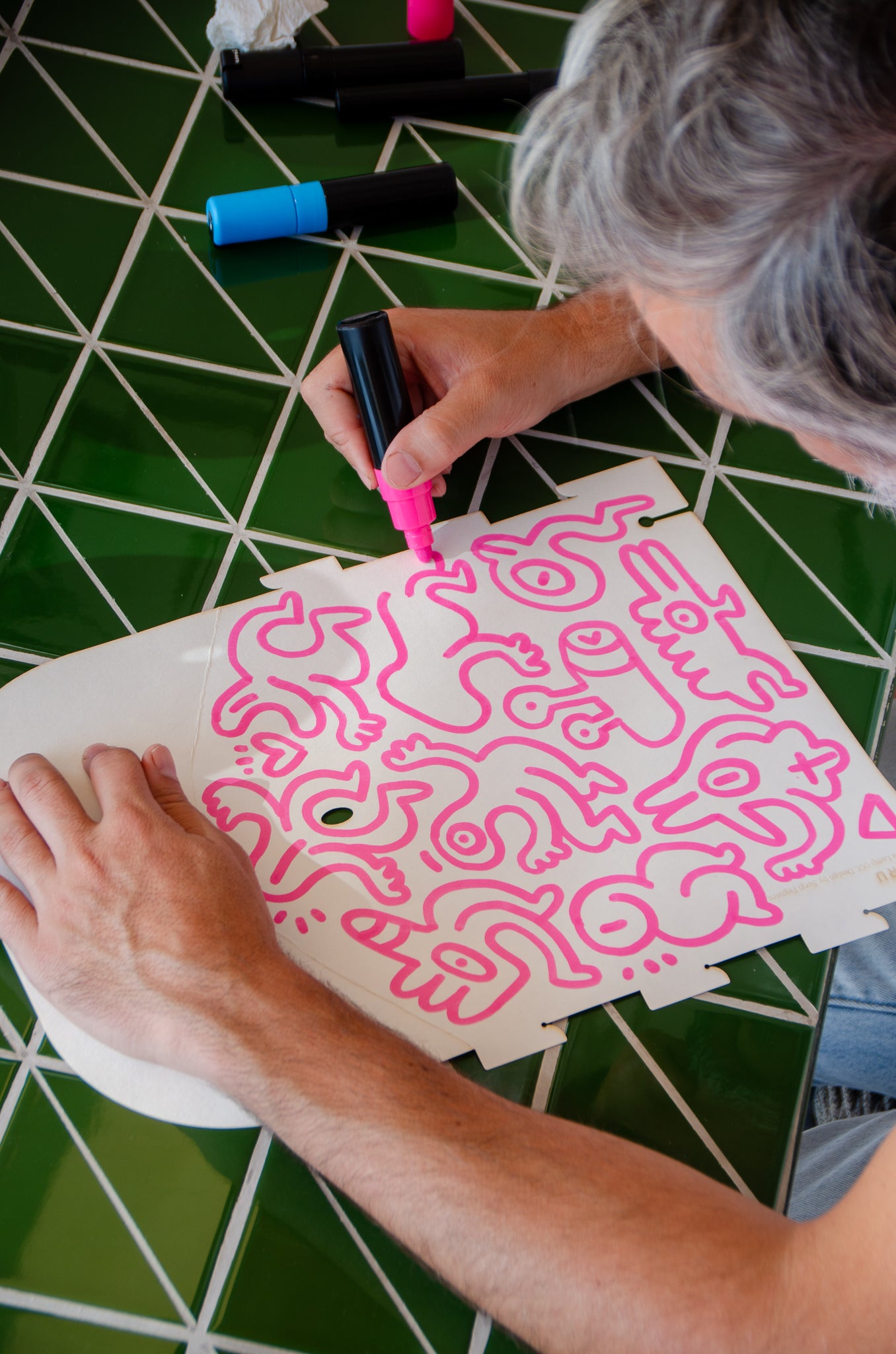 Carta Lamp 001 x Eyesores