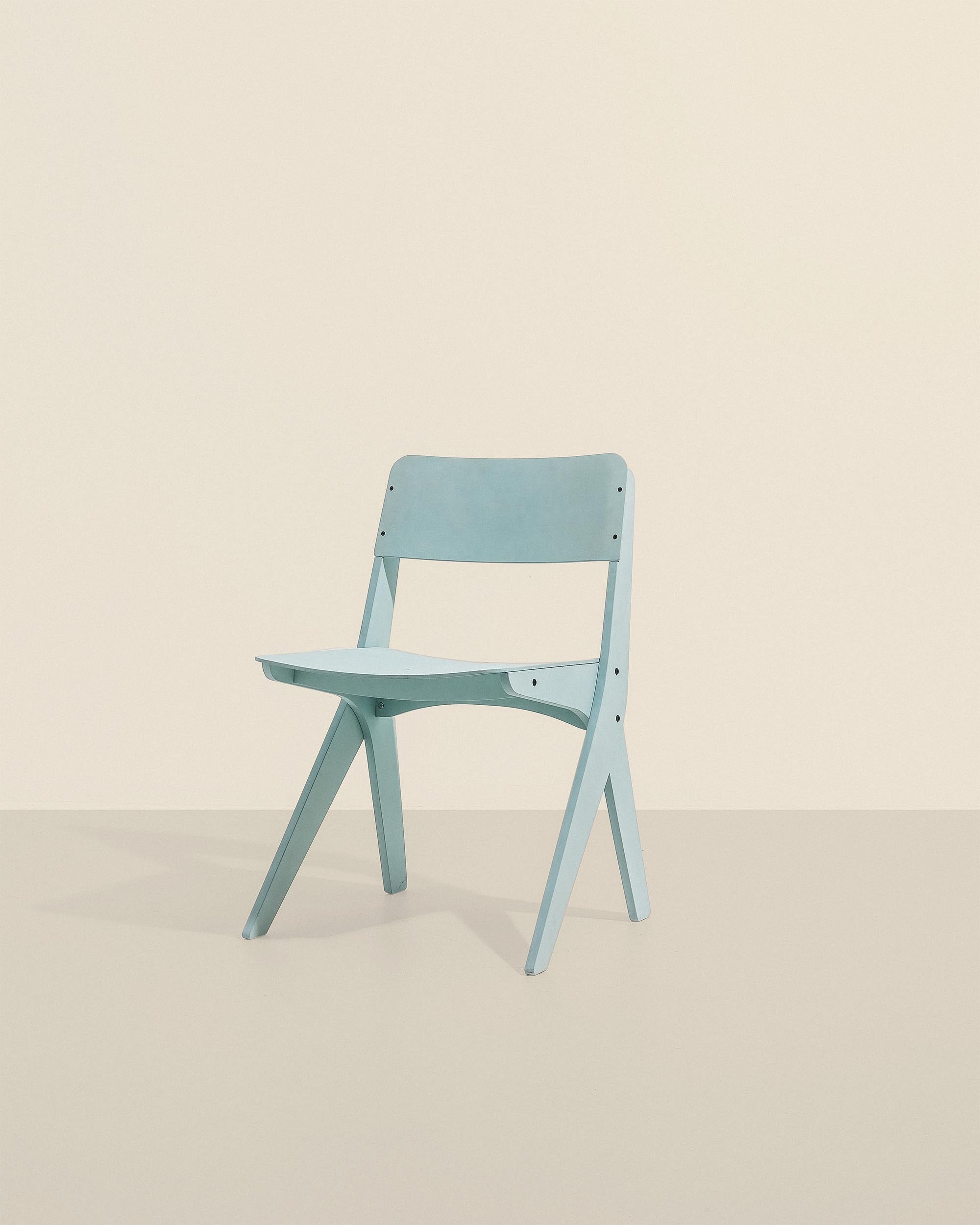 Diari Chair 001